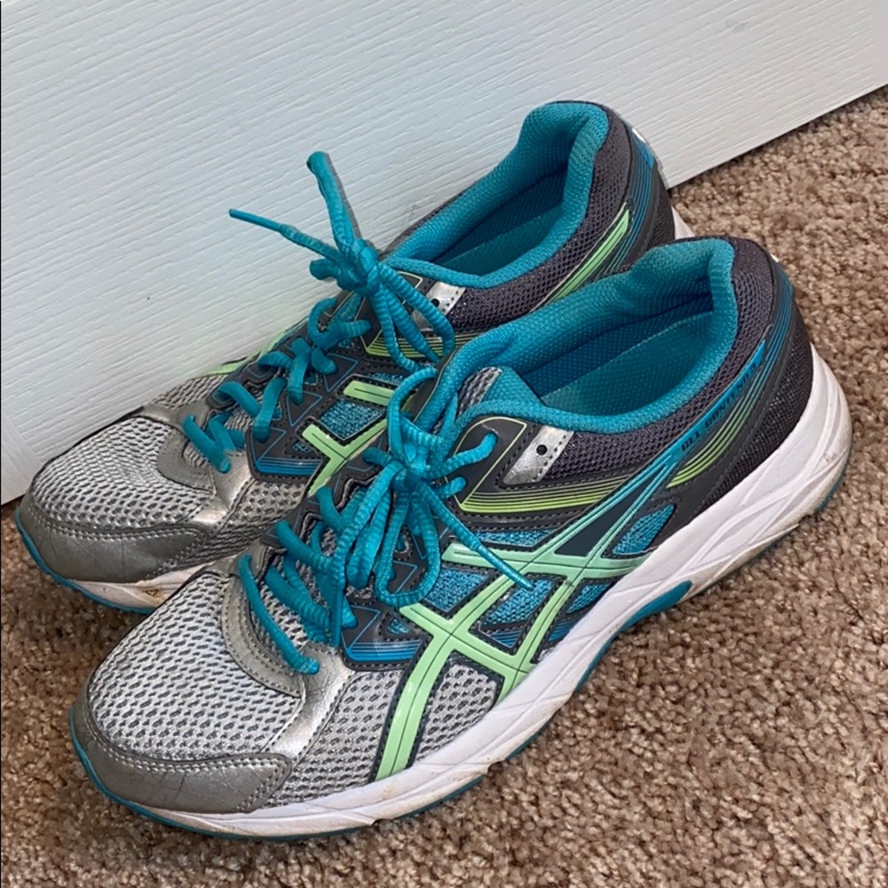 ASIC Sneakers